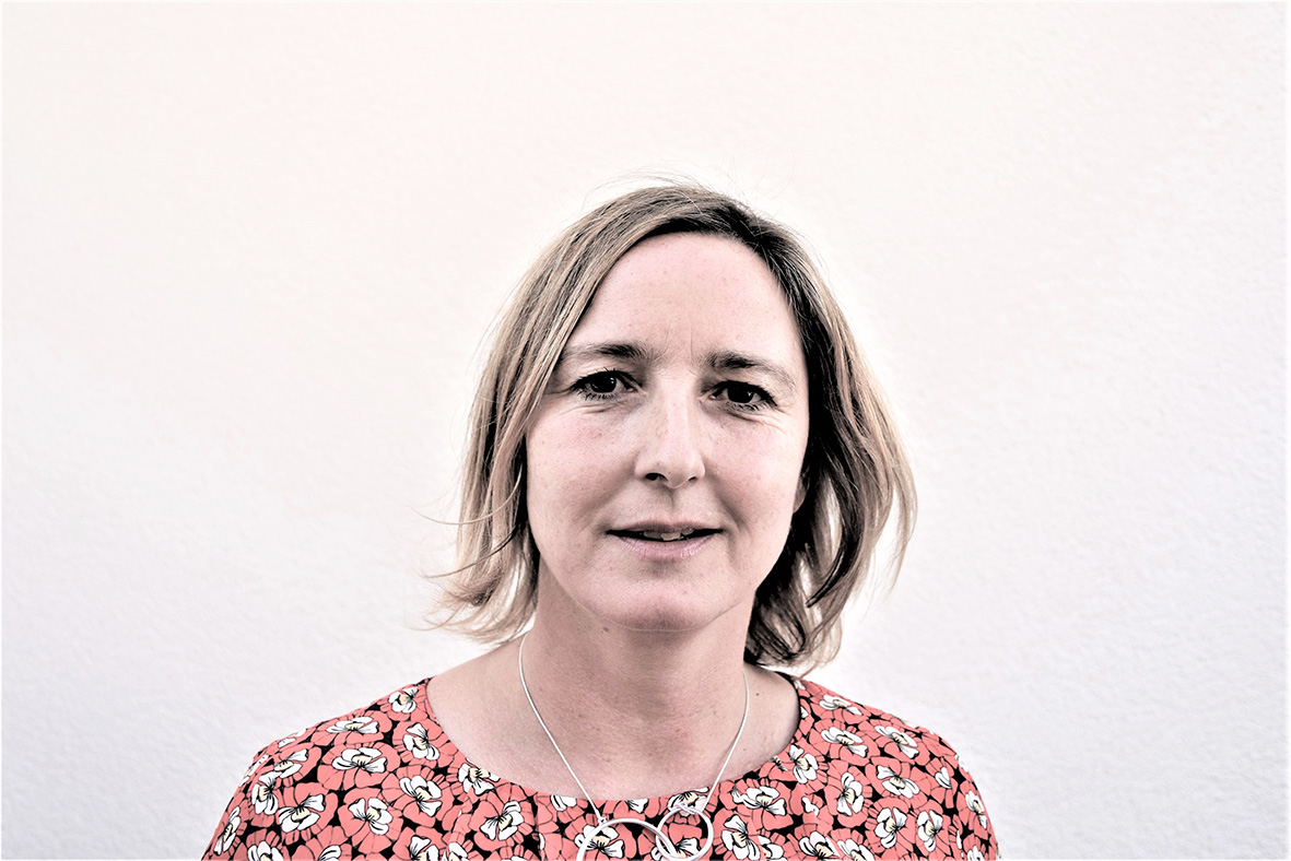 2020-08-18_Franziska-B-hm4_grusskarten-design_individuelle-grusskartenR7TlNFFyf0d9C