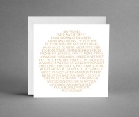 EDEL IN WEISS MIT GOLD: Weihnachtskarte Weihnachtsbaumkugel als Text  in gold inkl. Kuvert EDEL IN WEISS MIT GOLD: Weihnachtskarte Weihnachtsbaumkugel als Text  in gold inkl. Kuvert